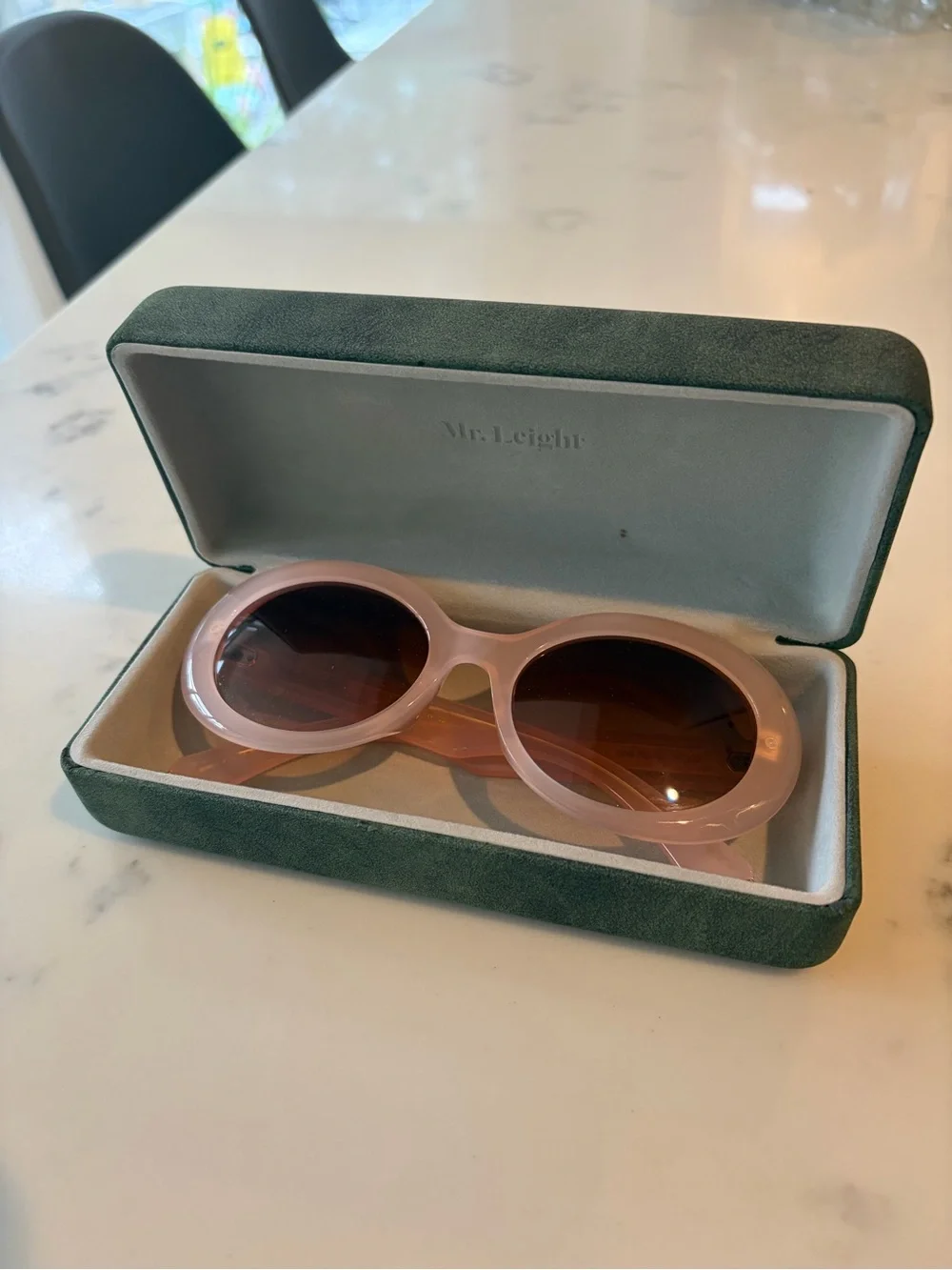 Garrett Leight elegant round